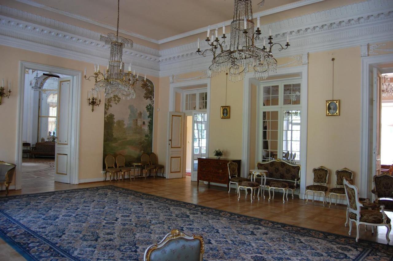 Hotel Butikowy Palac Jablonna 外观 照片