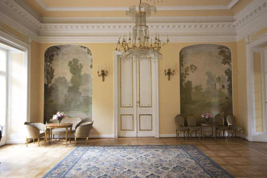 Hotel Butikowy Palac Jablonna 外观 照片