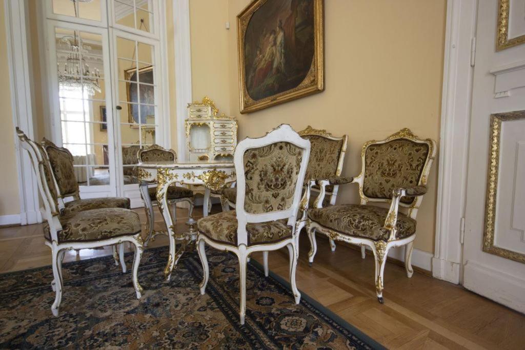 Hotel Butikowy Palac Jablonna 外观 照片