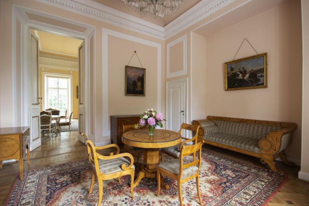 Hotel Butikowy Palac Jablonna 外观 照片