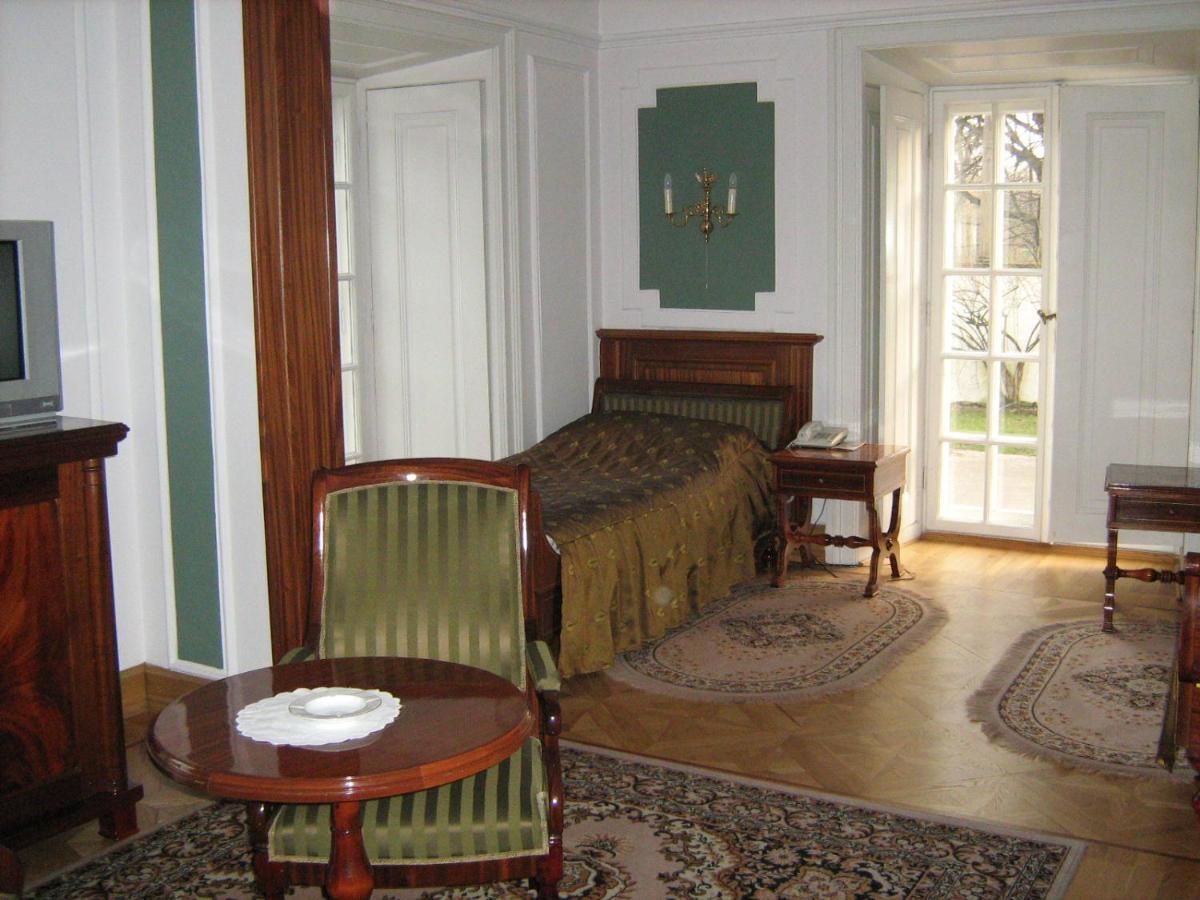 Hotel Butikowy Palac Jablonna 外观 照片
